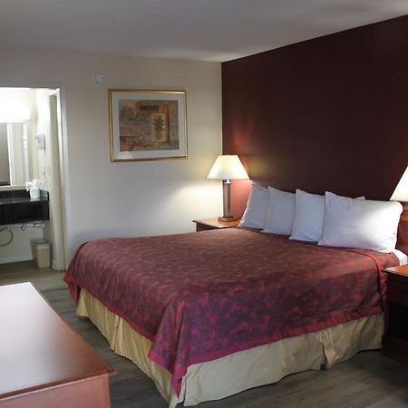 Travel Inn Of Buford Ngoại thất bức ảnh